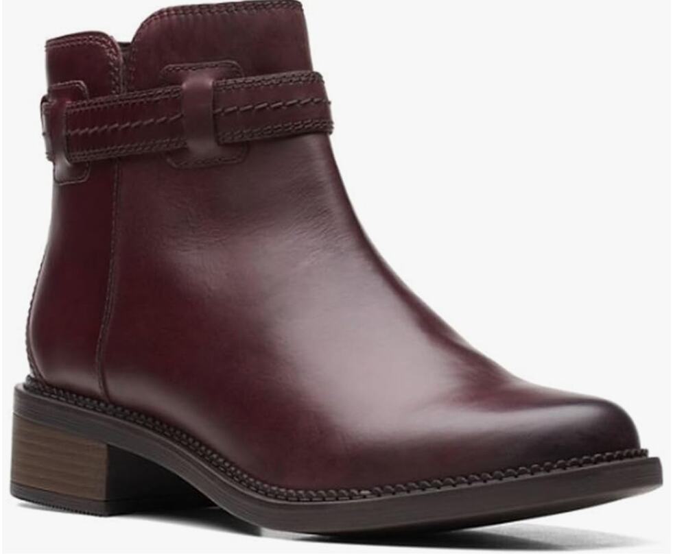 Clarks Maye Ease Leather Boots 6 NWT Dark Brown Ankle Bootie Zip Western Comfort